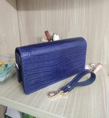 Bao da iPhone 17 Pro Max da cá sấu 2 ngăn – phụ kiện cho doanh nhân bao da iPhone 17 Pro Max da cá sấu