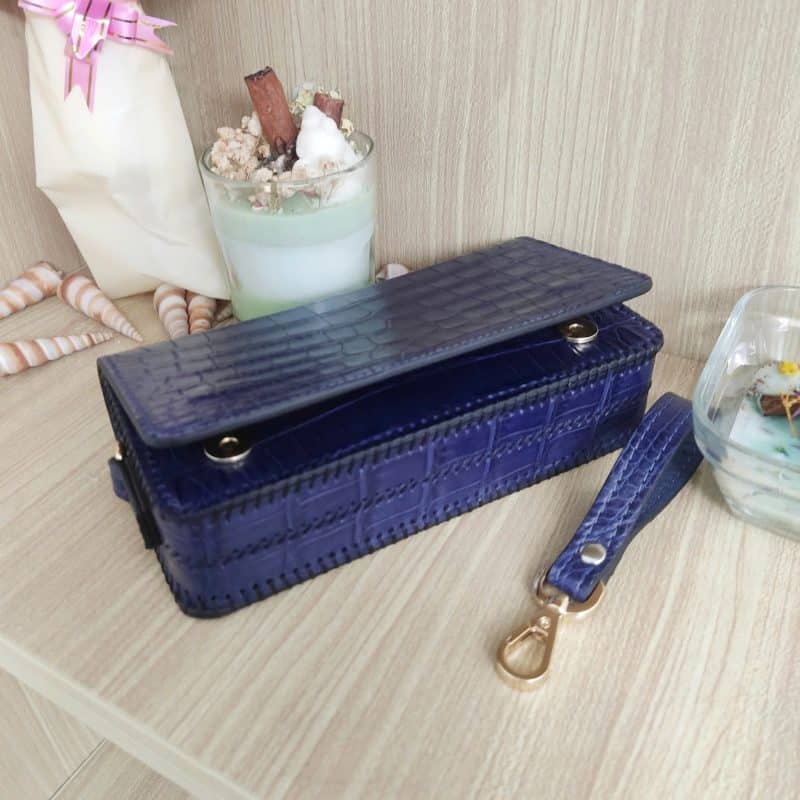 Bao da iPhone 17 Pro Max da cá sấu 2 ngăn – phụ kiện cho doanh nhân bao da iPhone 17 Pro Max da cá sấu